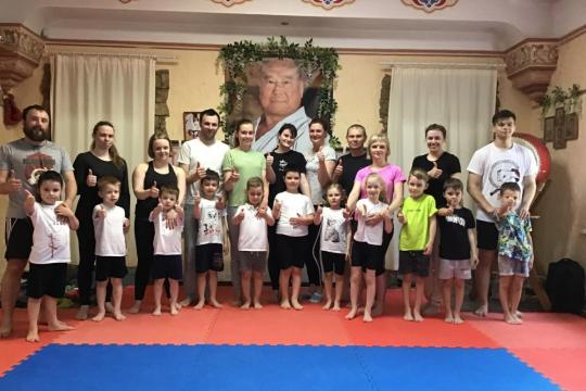 ДС «Динамо» прошла семейная тренировка групп «Маугли».